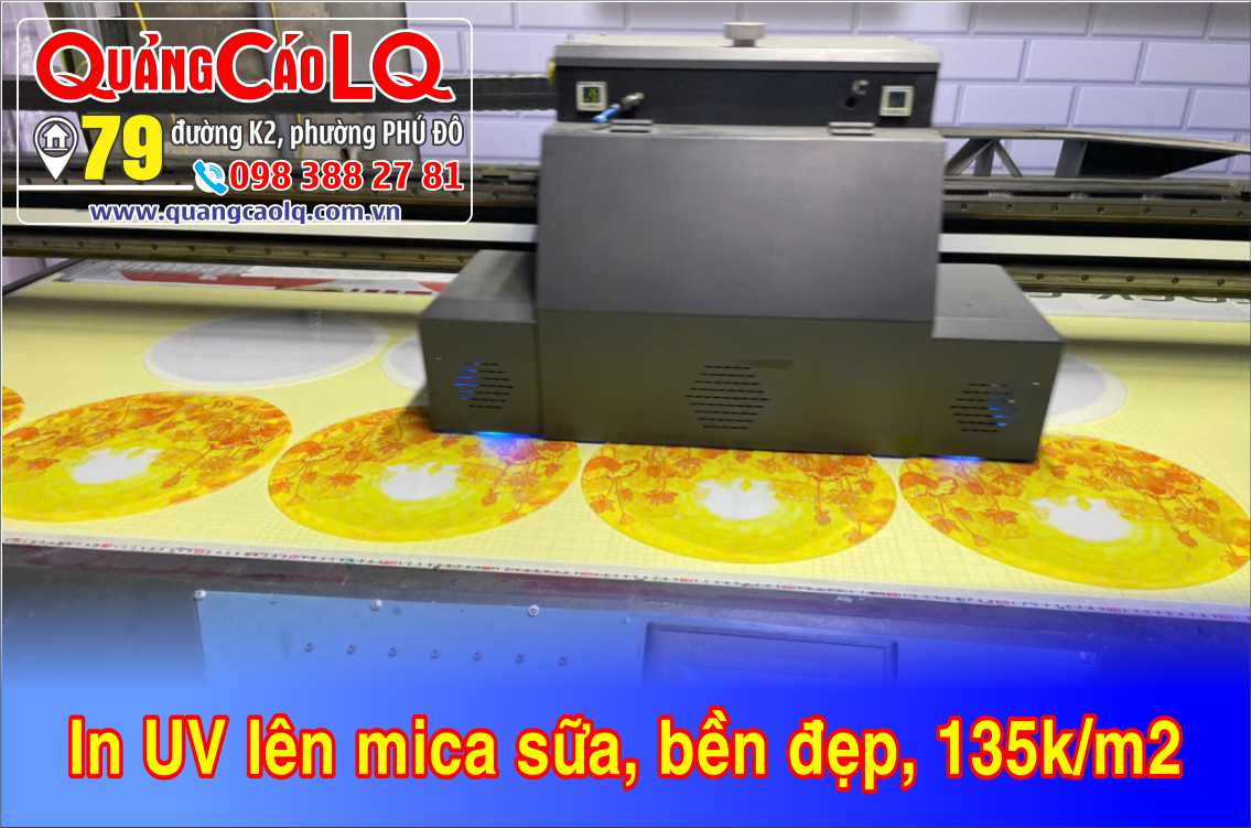 in UV lên mica sữa 100k/m2